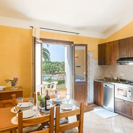 Baia Delle Palme-2 By Interhome Daire *