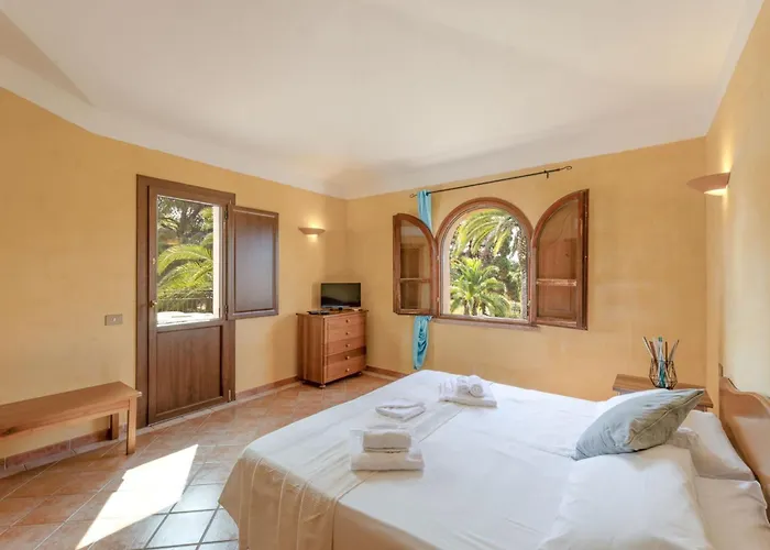 Baia Delle Palme-2 By Interhome * Fox E Sali-monte Agumu